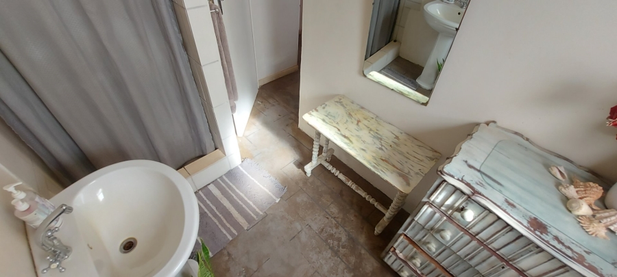 2 Bedroom Property for Sale in Albertinia Western Cape